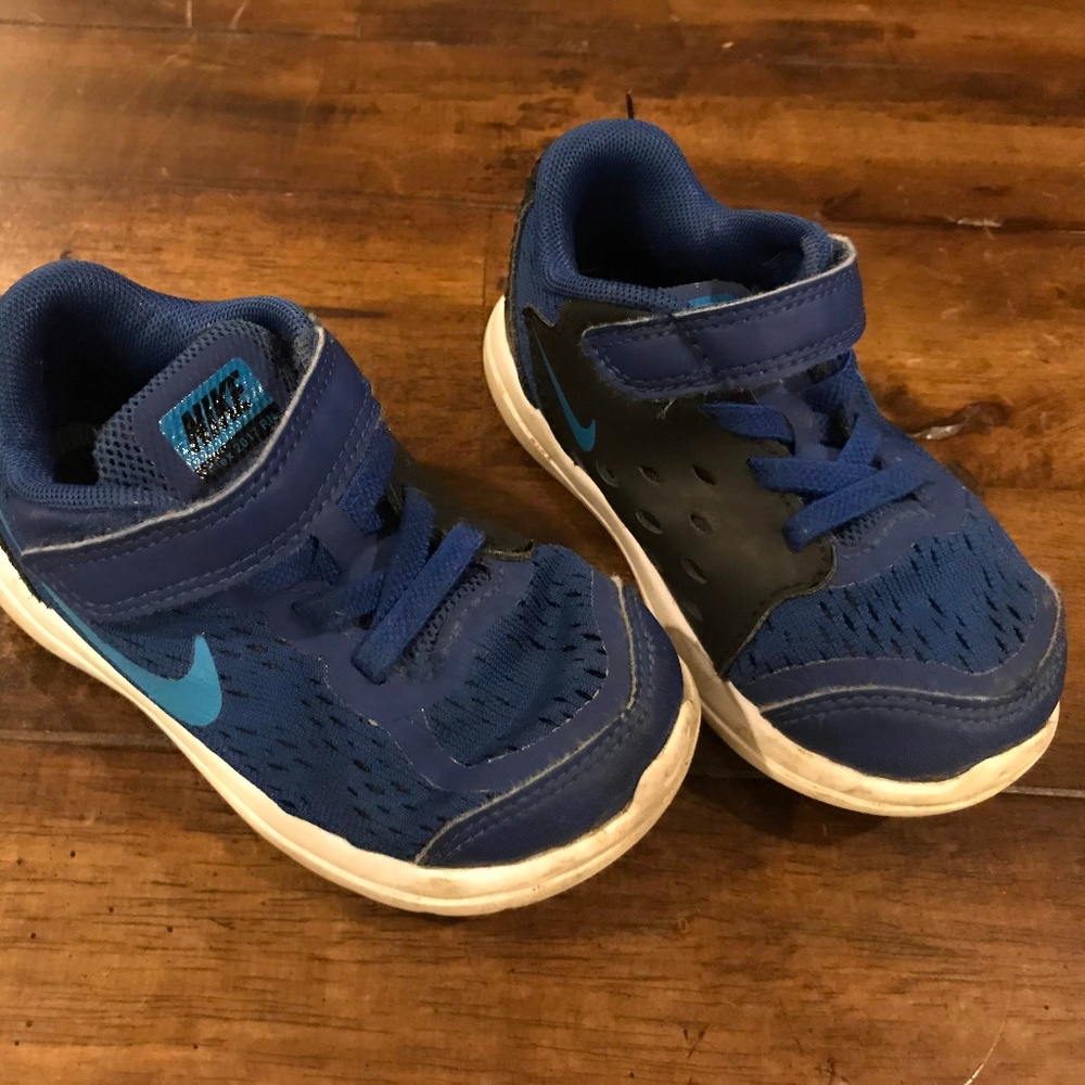 Toddler Boy Nike's